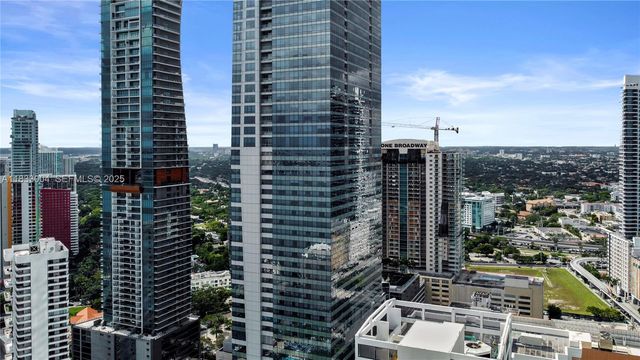 1425 Brickell Avenue 42E, Miami, FL 33131