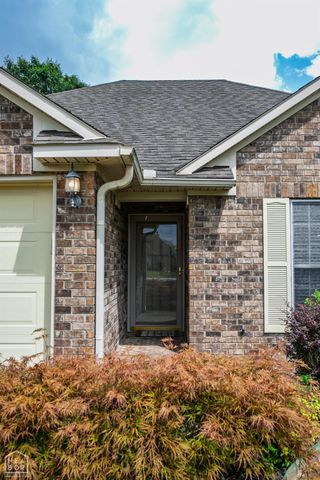 105 Newberry Cove, Jonesboro, AR 72404