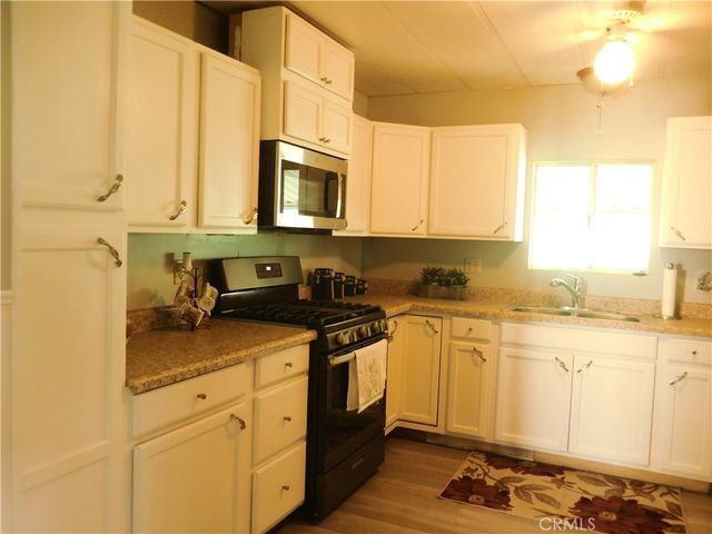42751 Highway 74 71, Hemet, CA 92544