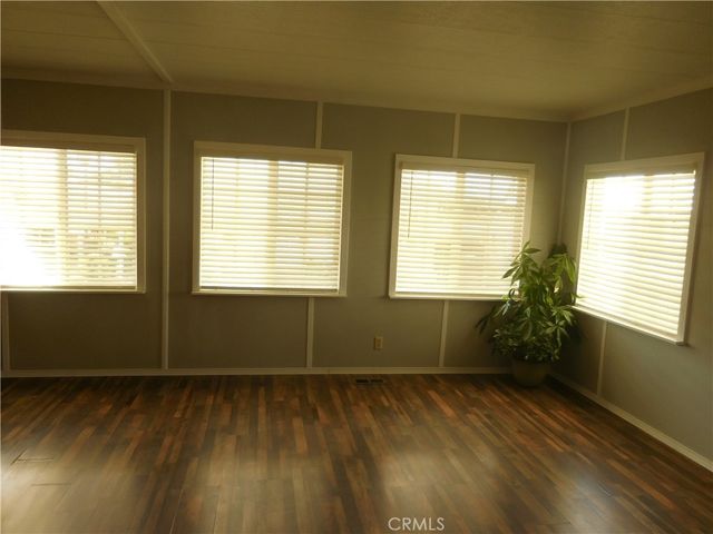 42751 Highway 74 71, Hemet, CA 92544