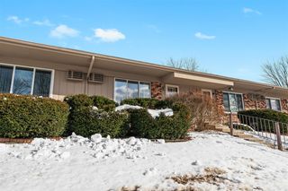 25140 Potomac Drive 3, South Lyon, MI 48178