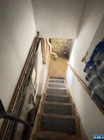 699 Kearny Avenue, Kearny, NJ 07032