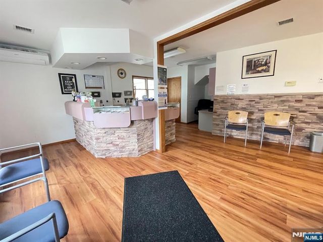 699 Kearny Avenue, Kearny, NJ 07032