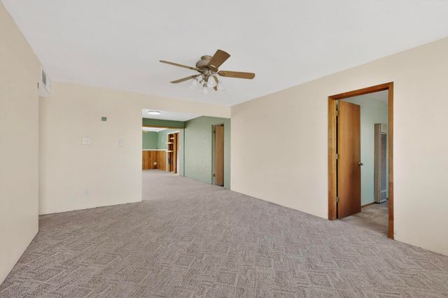 2328 Wyoming Boulevard NE, Albuquerque, NM 87112