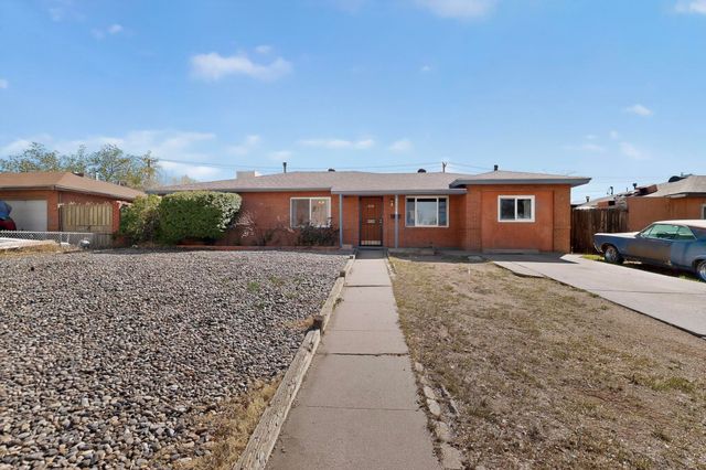 2328 Wyoming Boulevard NE, Albuquerque, NM 87112