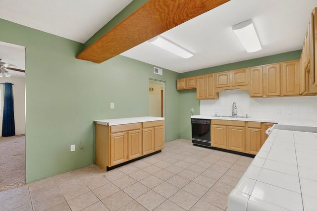 2328 Wyoming Boulevard NE, Albuquerque, NM 87112