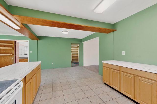 2328 Wyoming Boulevard NE, Albuquerque, NM 87112
