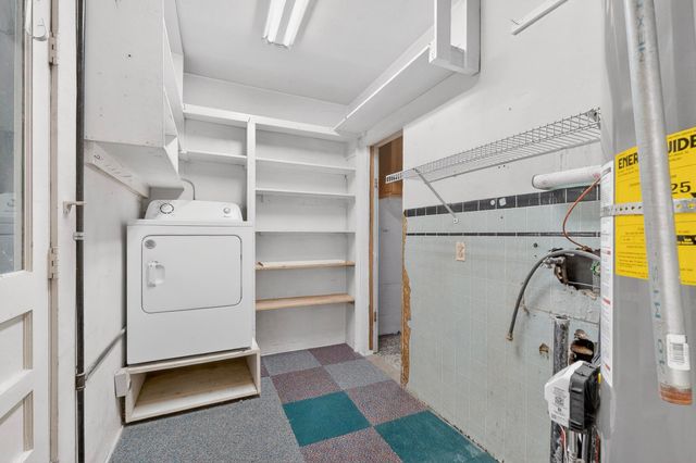 2328 Wyoming Boulevard NE, Albuquerque, NM 87112