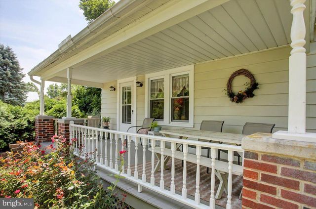 30 WYRICK AVE, Shippensburg, PA 17257