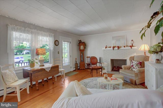 30 WYRICK AVE, Shippensburg, PA 17257