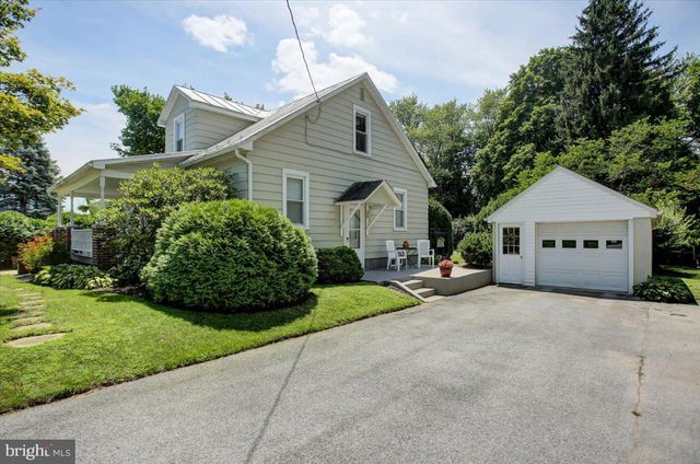 30 WYRICK AVE, Shippensburg, PA 17257