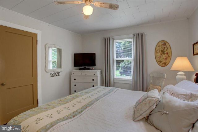 30 WYRICK AVE, Shippensburg, PA 17257