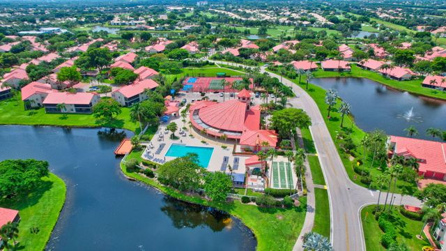 7888 Lexington Club Boulevard B, Delray Beach, FL 33446