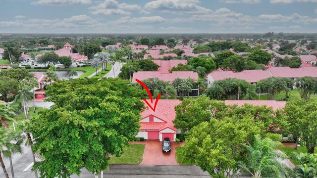 7888 Lexington Club Boulevard B, Delray Beach, FL 33446