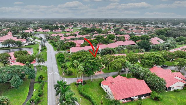 7888 Lexington Club Boulevard B, Delray Beach, FL 33446