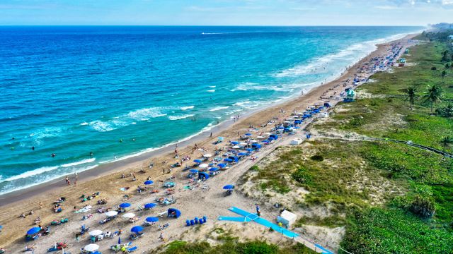 7888 Lexington Club Boulevard B, Delray Beach, FL 33446