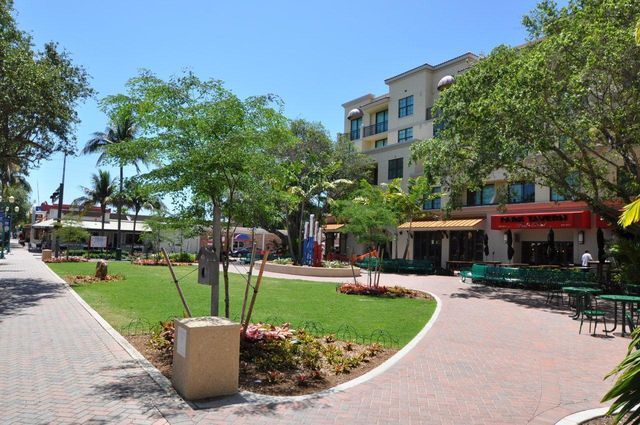 7888 Lexington Club Boulevard B, Delray Beach, FL 33446