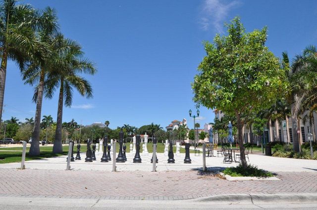 7888 Lexington Club Boulevard B, Delray Beach, FL 33446