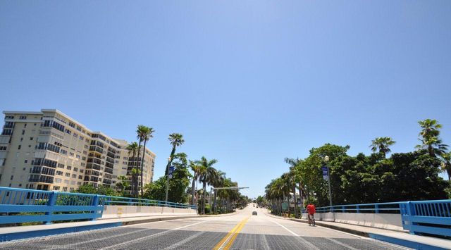 7888 Lexington Club Boulevard B, Delray Beach, FL 33446