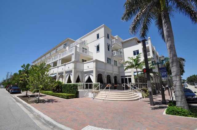 7888 Lexington Club Boulevard B, Delray Beach, FL 33446