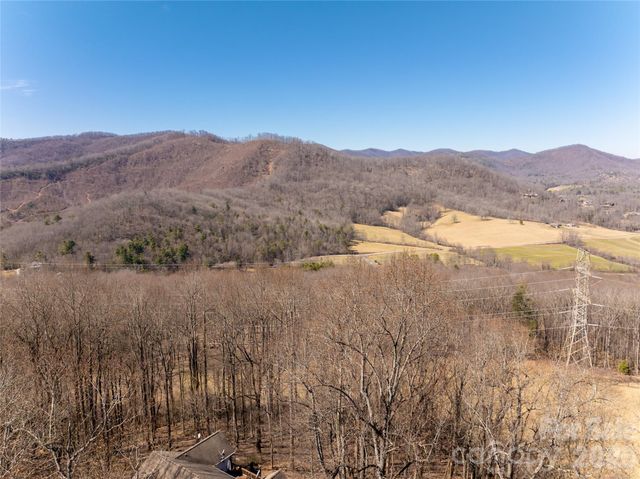 99999 Laurel Drive 12&13, Mills River, NC 28759