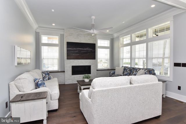 3 LAUREL ST, Rehoboth Beach, DE 19971