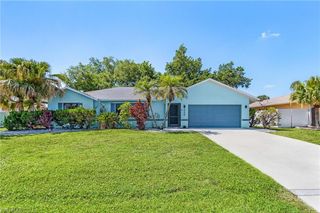 2220 8th TER, Cape Coral, FL 33990