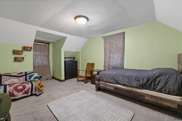 300 WILLOW DR, Box Elder, SD 57719
