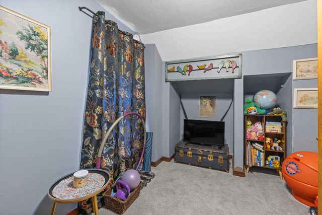 300 WILLOW DR, Box Elder, SD 57719