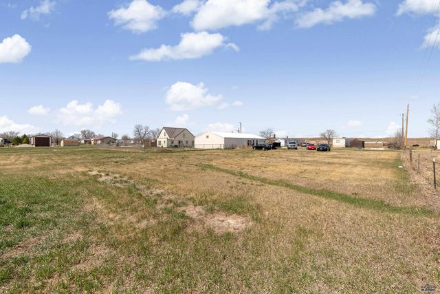 300 WILLOW DR, Box Elder, SD 57719