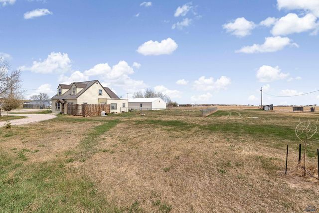 300 WILLOW DR, Box Elder, SD 57719