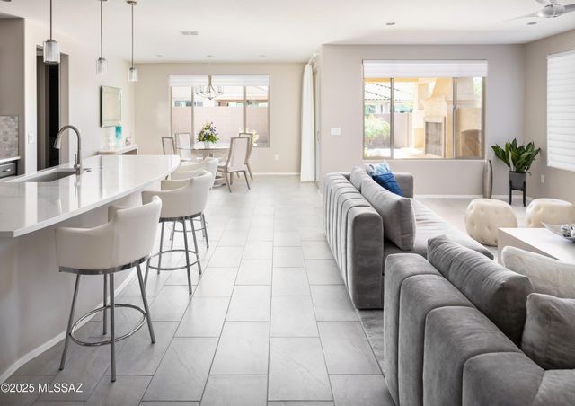 6949 W Tanner Trail, Marana, AZ 85658