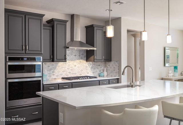 6949 W Tanner Trail, Marana, AZ 85658