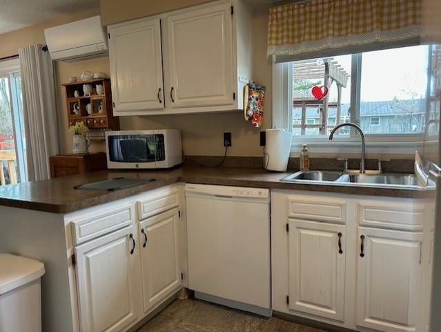 515 Huron Street, East Tawas, MI 48730