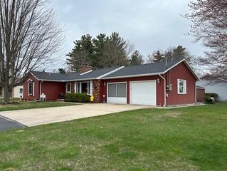 515 Huron Street, East Tawas, MI 48730