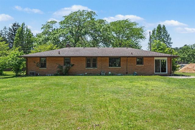 2489 Washington Avenue, Saint Joseph, MI 49085