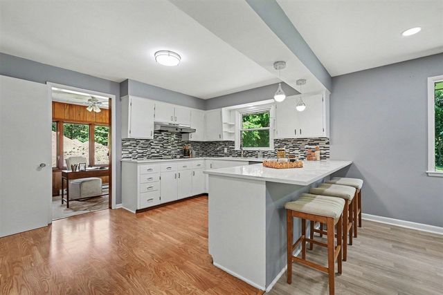 2489 Washington Avenue, Saint Joseph, MI 49085