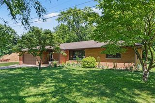 2489 Washington Avenue, Saint Joseph, MI 49085