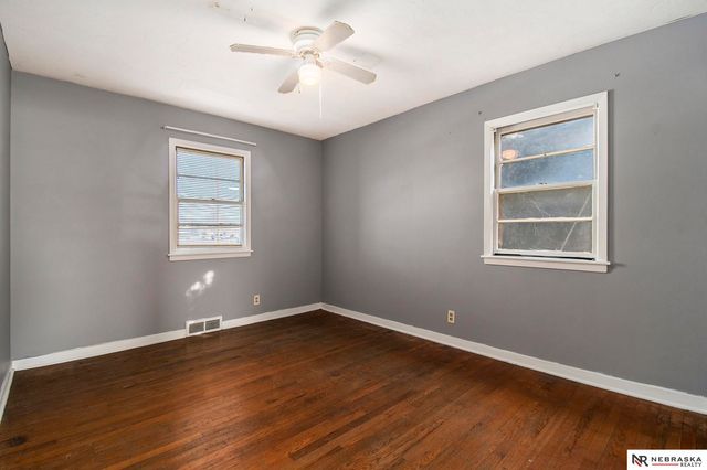 2315 F Street, Lincoln, NE 68510