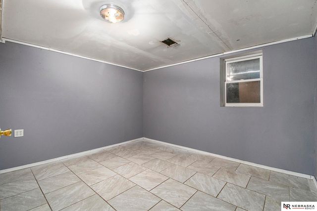 2315 F Street, Lincoln, NE 68510