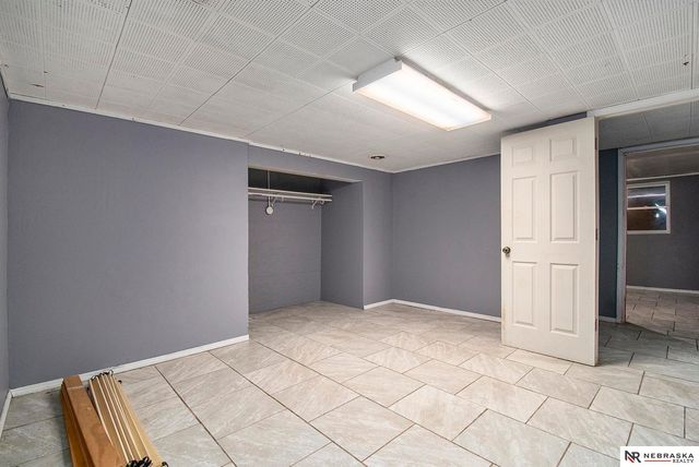 2315 F Street, Lincoln, NE 68510