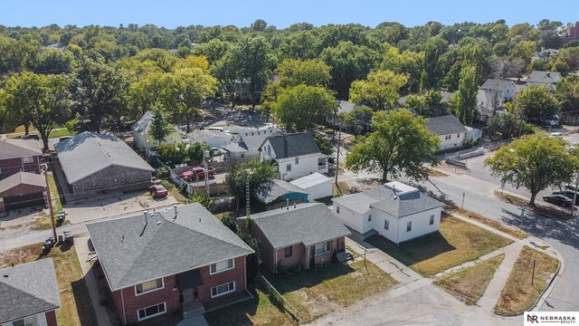 2315 F Street, Lincoln, NE 68510