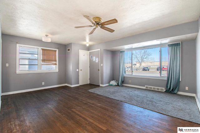 2315 F Street, Lincoln, NE 68510