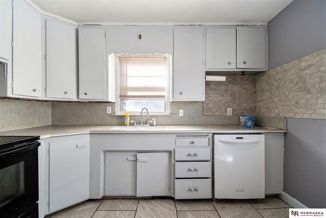 2315 F Street, Lincoln, NE 68510