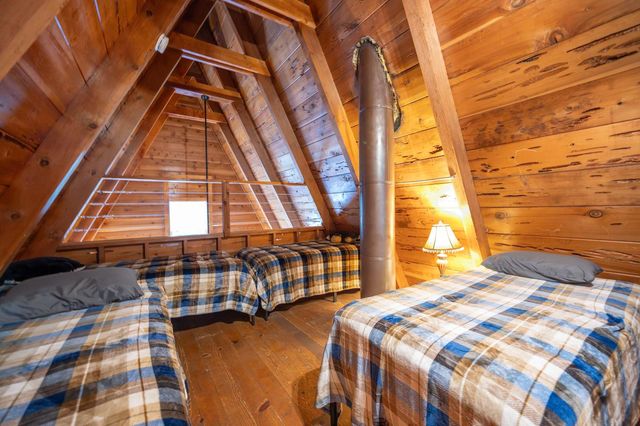 3221 Lakewood Dr, Arnold, CA 95223