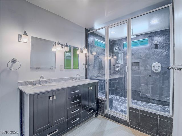 1716 Chapman Drive, Las Vegas, NV 89104