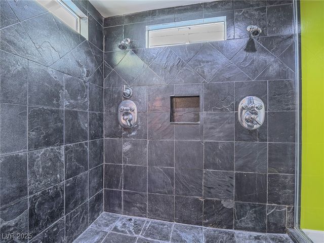 1716 Chapman Drive, Las Vegas, NV 89104