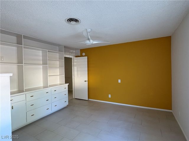 1716 Chapman Drive, Las Vegas, NV 89104