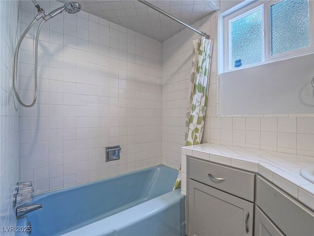 1716 Chapman Drive, Las Vegas, NV 89104