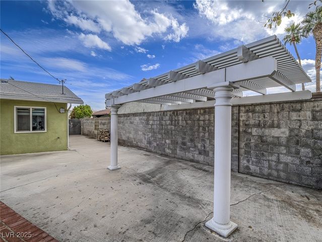 1716 Chapman Drive, Las Vegas, NV 89104